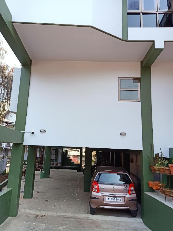 Khriang Khongwir Homestay Shillong Exteriör bild